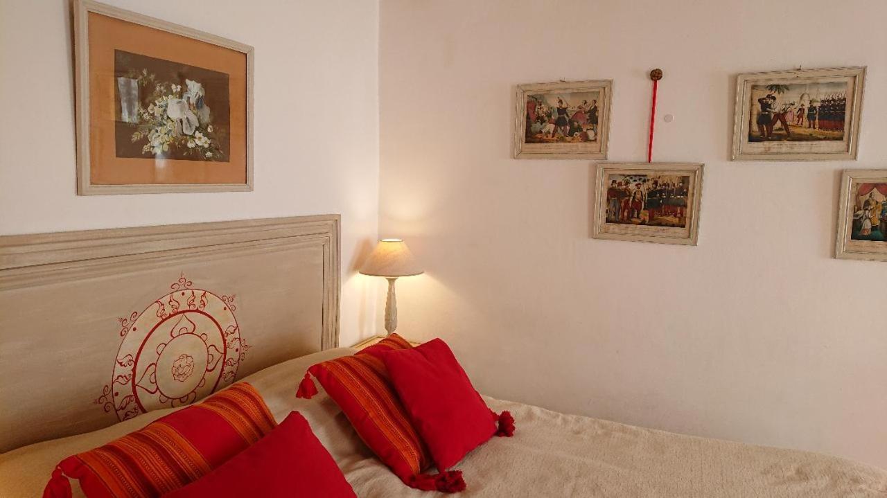 A L'Ombre Du Tilleul Daire Giverny Dış mekan fotoğraf