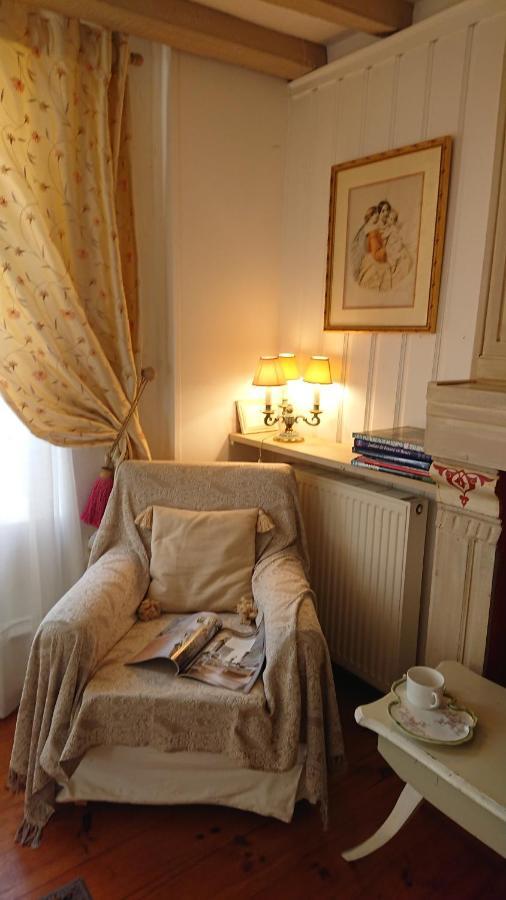 A L'Ombre Du Tilleul Daire Giverny Dış mekan fotoğraf