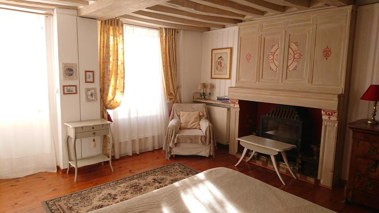 A L'Ombre Du Tilleul Daire Giverny Dış mekan fotoğraf