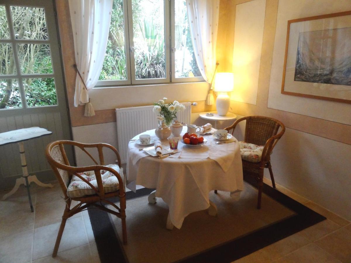 A L'Ombre Du Tilleul Daire Giverny Dış mekan fotoğraf