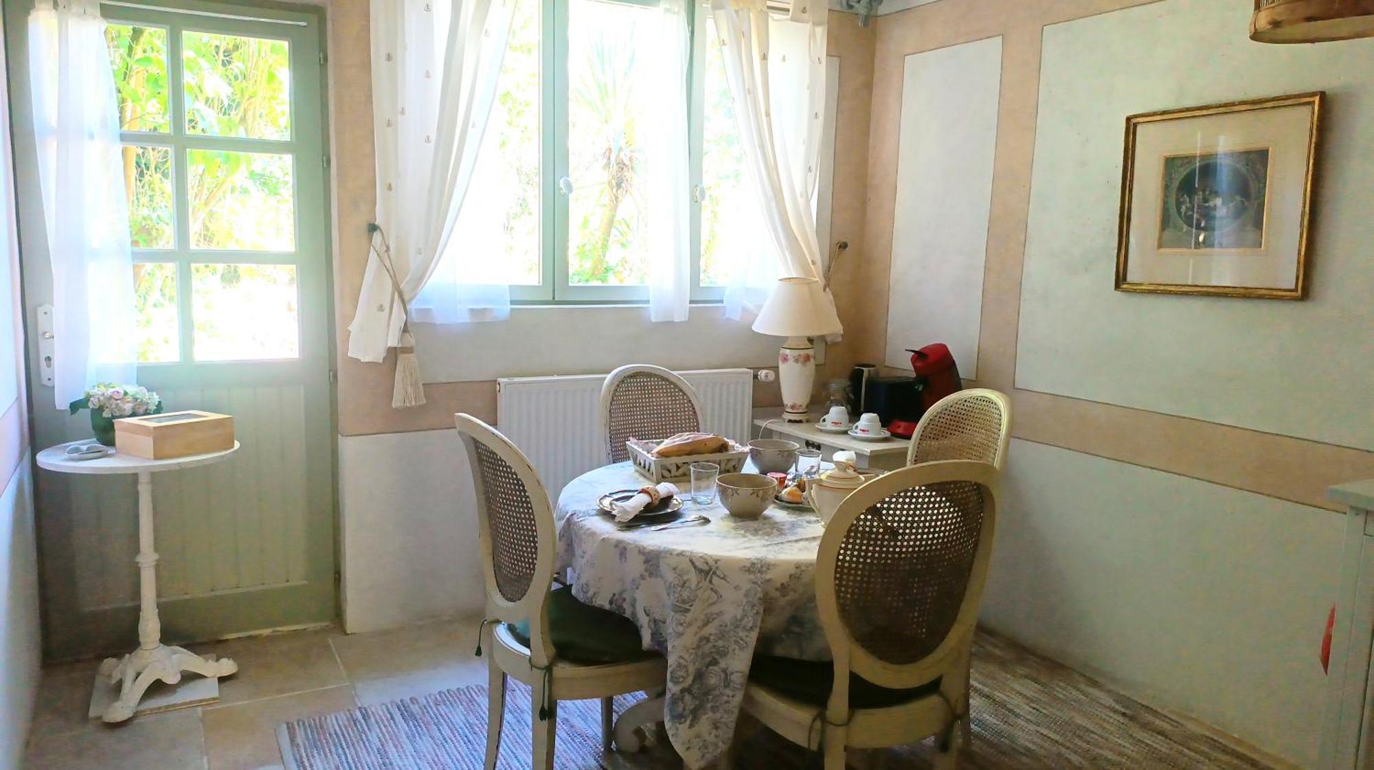 A L'Ombre Du Tilleul Daire Giverny Dış mekan fotoğraf